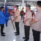 Bupati dan Wakil Bupati Minahasa Selatan menerima mahasiswa praktek KKN Unima gelombang I tahun 2022, ditandai dengan pemberian bendera pataka