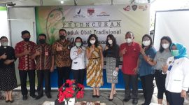 FER menghadiri Peluncuran Minyak Tawaang