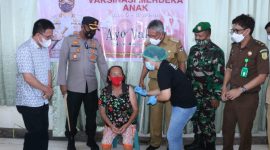 Bupati Minsel Franky Wongkar bersama Forkopimda Minsel meninjau pelaksanaan percepatan vaksinasi di Tompaso Baru