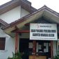 Kantor Bawaslu Kabupaten Minahasa Selatan, di Kelurahan Pondang, Jalan Raya Trans Sulawesi, Amurang