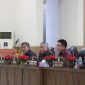 Bupati Minsel FDW dan Wabup PYR saat menghadiri Rapat Paripurna DPRD Minsel 2022