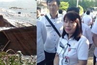 Sekda Minsel Glady Kawatu saat meninjau lokasi bencana abrasi pantai Amurang/ sumber foto: google