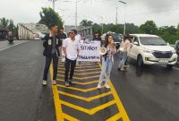 Foto: Gabungan Mahasiswa Minahasa Selatan saat menggelar aksi kemanusiaan Peduli Korban Erupsi Gunung Ruang Sitaro/ foto oleh Wartawan Telusur News