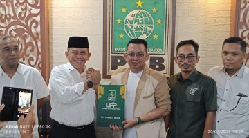 Bang Kemal Balon Walikota Bekasi Kembalikan Formulir Pendaftaran PKB Call
