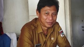 Sekretaris Dinas Dukcapil Minsel Herry S. Tandaju, SH