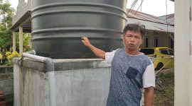 Foto: tong penampung air bersih yang belum berfungsi baik/ warga Fendi Kakondo 