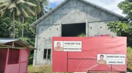 Foto: Balai Desa Sapa Barat Kecamatan Tenga/ foto Struktur Organisasi Perangkat Desa Kumtua dan Sekdes Sapa Barat
