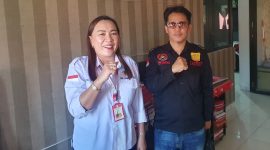 Foto: Ketika LI-TIPIKOR Minsel menyambangi Kantor Badan Kesbangpol Minsel, foto bersama Kepala Badan Kesbangpol