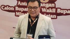 Foto:Ketua KPU Tommy Moga seusai acara Debat Publik Calon Bupati dan Wakil Bupati Minsel 