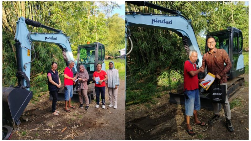 Foto: saat Kementerian Pertanian Dan Perikanan memberikan secara langsung bantuan excavator kepada Kelompok Mapalus Lopana Amurang Barat Minsel