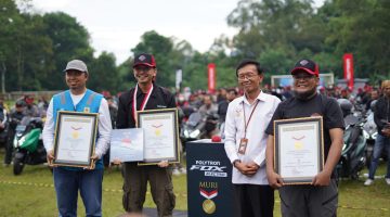 PLN dan Polytron Catat Rekor MURI: 500 Motor Listrik Lakukan Pengisian Serentak di Jatinangor