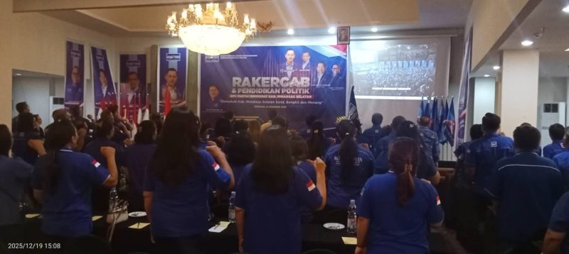 Foto: Kegiatan Rakercab dan Pendidikan Politik Partai Demokrat Minsel, bertempat di Sutanraja Hotel Amurang