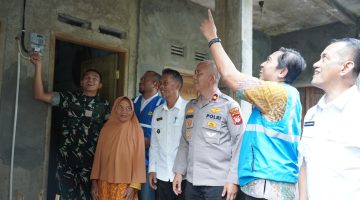 Wujud Kepedulian untuk Warga dan Rumah Ibadah, Sambungan Listrik Gratis PLN UID Jabar Terangi Ramadan