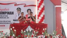 Foto: Bupati dan Wakil Bupati Minahasa Selatan, saat acara perayaan 1 Tahun Kepemimpinan 