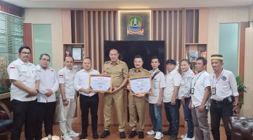Panitia HPN Bekasi Raya 2026 Serahkan Piagam Penghargaan dan Laporan Kegiatan