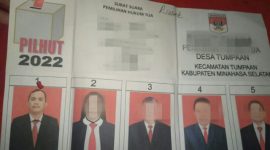 Foto: Kertas Suara yang dipermasalahkan di Pilhut Desa Tumpaan Kecamatan Tumpaan, Kabupaten Minahasa Selatan.
Calon Nomor Urut 1 Seharusnya memenangkan Pilhut Desa Tumpaan.