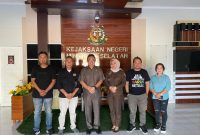 Foto: ASKAINDO Sulut saat sesi foto bersama Kajari Minsel 